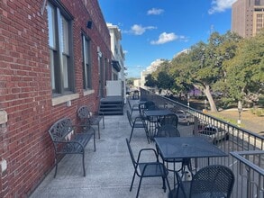 200 Dauphin St, Mobile, AL for lease Interior Photo- Image 2 of 10