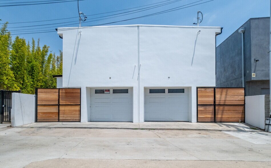 337 6th Ave, Venice, CA à vendre - Photo du bâtiment - Image 2 de 15