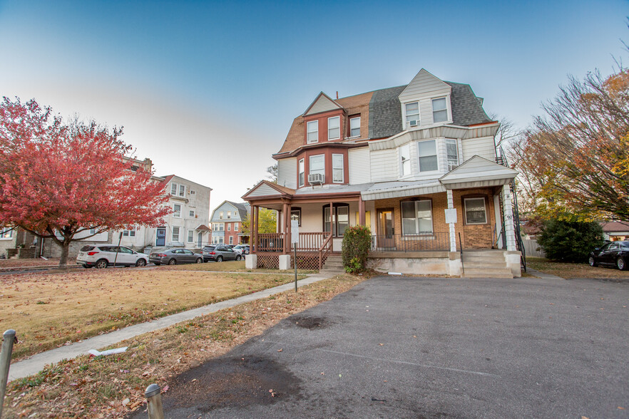 95 E Baltimore Ave, Lansdowne, PA à vendre - Photo du bâtiment - Image 1 de 42