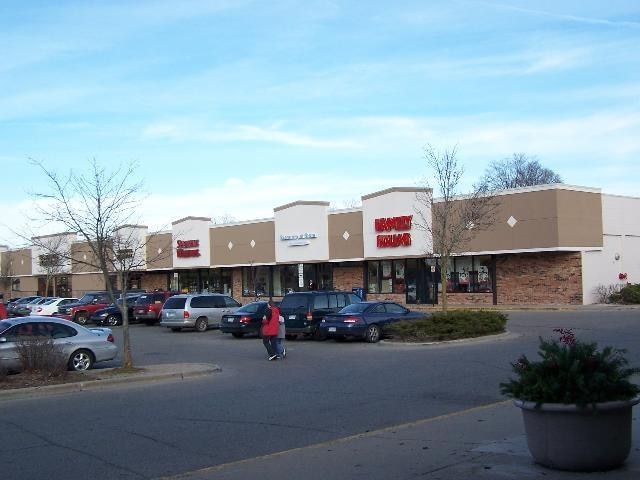 204-212 N Michigan Ave, Big Rapids, MI for lease Primary Photo- Image 1 of 3
