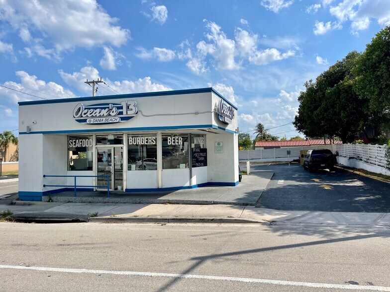 50 E Dania Beach Blvd, Dania Beach, FL for sale - Building Photo - Image 2 of 12
