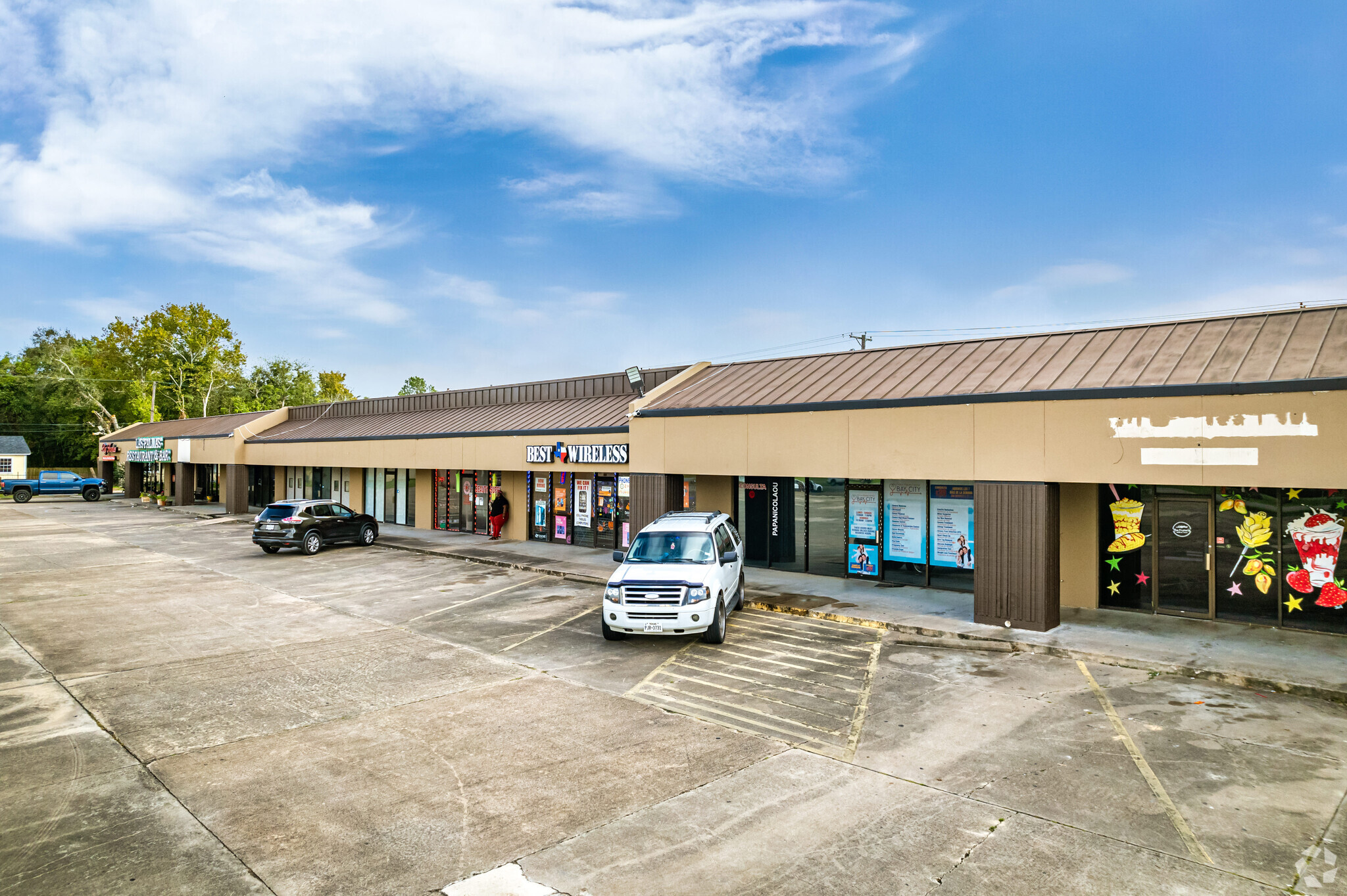 3302-3333 Avenue F, Bay City, TX for sale Primary Photo- Image 1 of 48