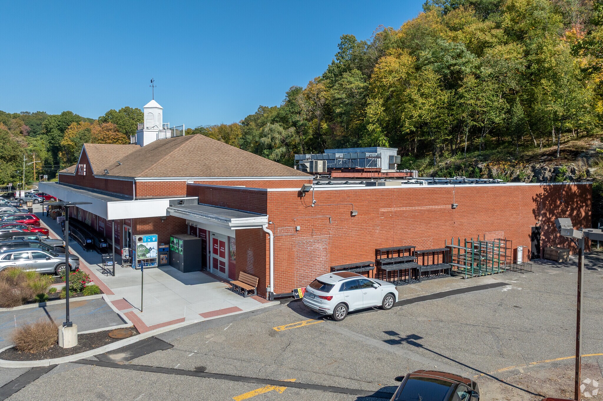 101-130 N County Shopping Ctr, Goldens Bridge, NY for sale Primary Photo- Image 1 of 1