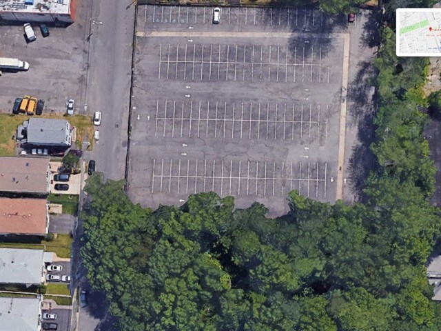 26-54 Leliarts Ln, Elmwood Park, NJ for sale - Building Photo - Image 3 of 8