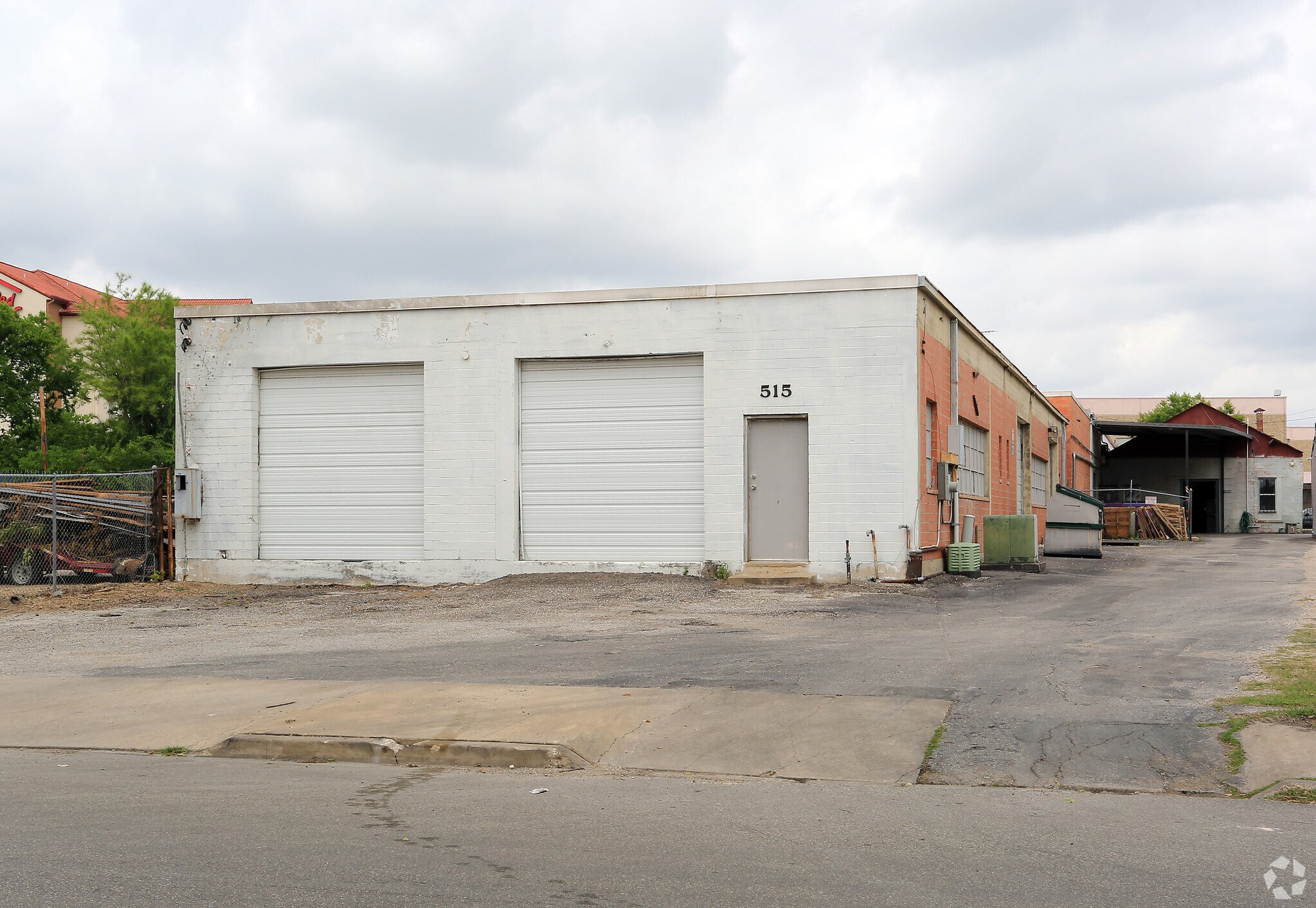 515 E Crockett St, San Antonio, TX for sale Primary Photo- Image 1 of 11