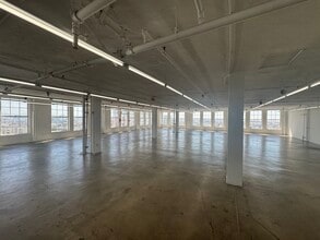 122 E 7th St, Los Angeles, CA for lease Interior Photo- Image 2 of 2