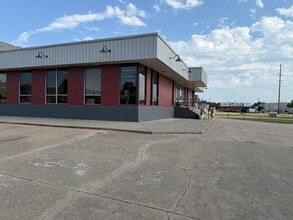 117 W 7th Ave, Augusta, KS for lease Building Photo- Image 1 of 17