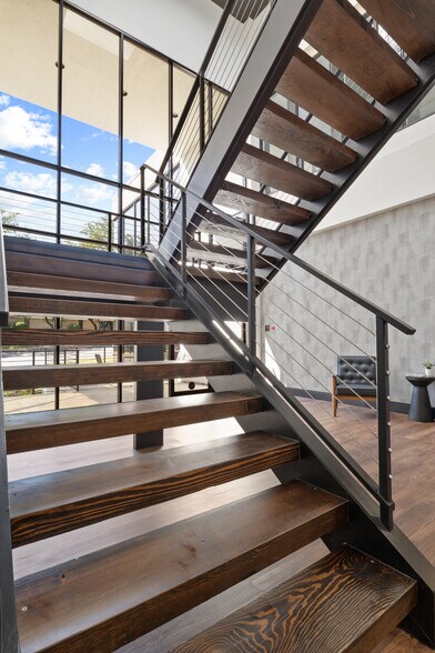 3509 Hulen St, Fort Worth, TX à louer - Photo intérieure - Image 3 de 10