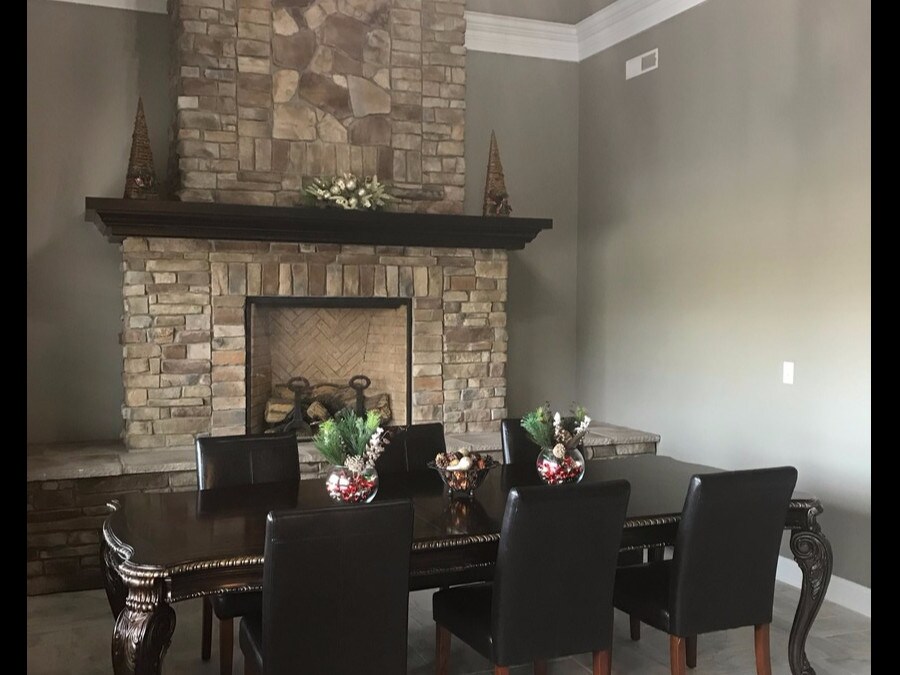 11590 McKinley Hwy, Osceola, IN for lease Primary Photo- Image 1 of 30