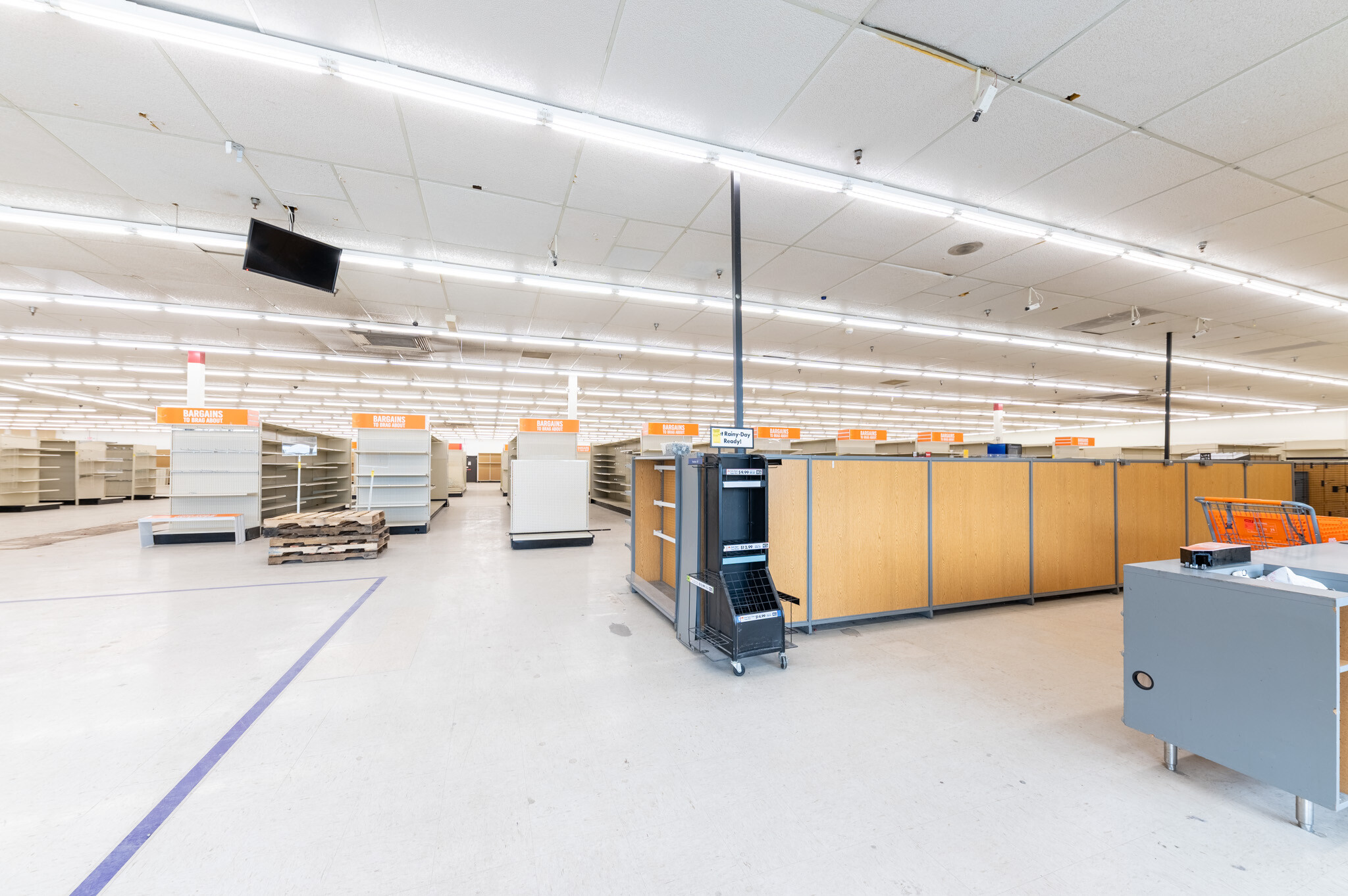 902 Fairmont Rd, Morgantown, WV for lease Building Photo- Image 1 of 35