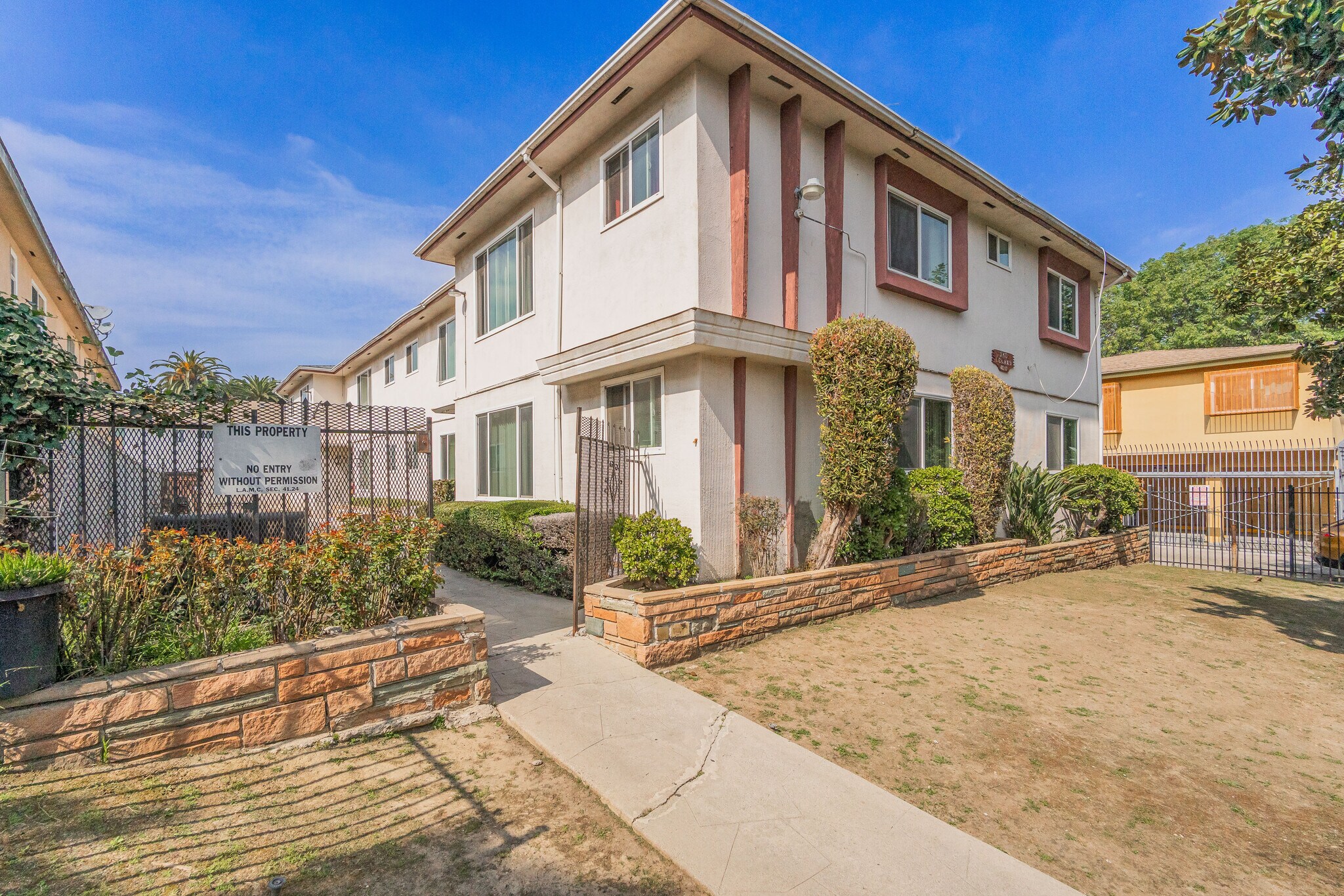4017 Gelber Pl, Los Angeles, CA à vendre Photo du bâtiment- Image 1 de 7