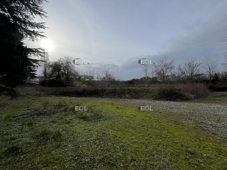 Land in Aigremont for lease - Building Photo - Image 3 of 6