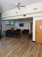 42 Woodcroft Trl, Dayton, OH for lease Interior Photo- Image 2 of 9