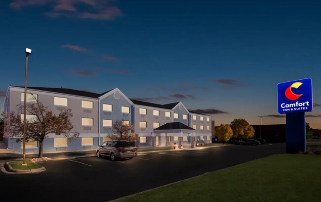 Plus de détails pour 410 5th St SW, Mason City, IA - Services hôteliers à vendre