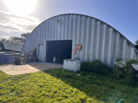 Storage Hangar - Entrepôt