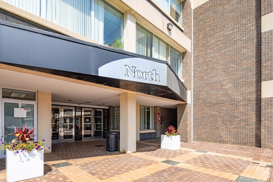 980-990 Washington St, Dedham, MA à louer - Photo du bâtiment - Image 3 de 14