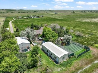 Plus de détails pour 1335 S Kio St, Watkins, CO - Commerce de détail à vendre