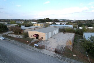Plus de détails pour 13106 Lookout Rdg, San Antonio, TX - Industriel à vendre