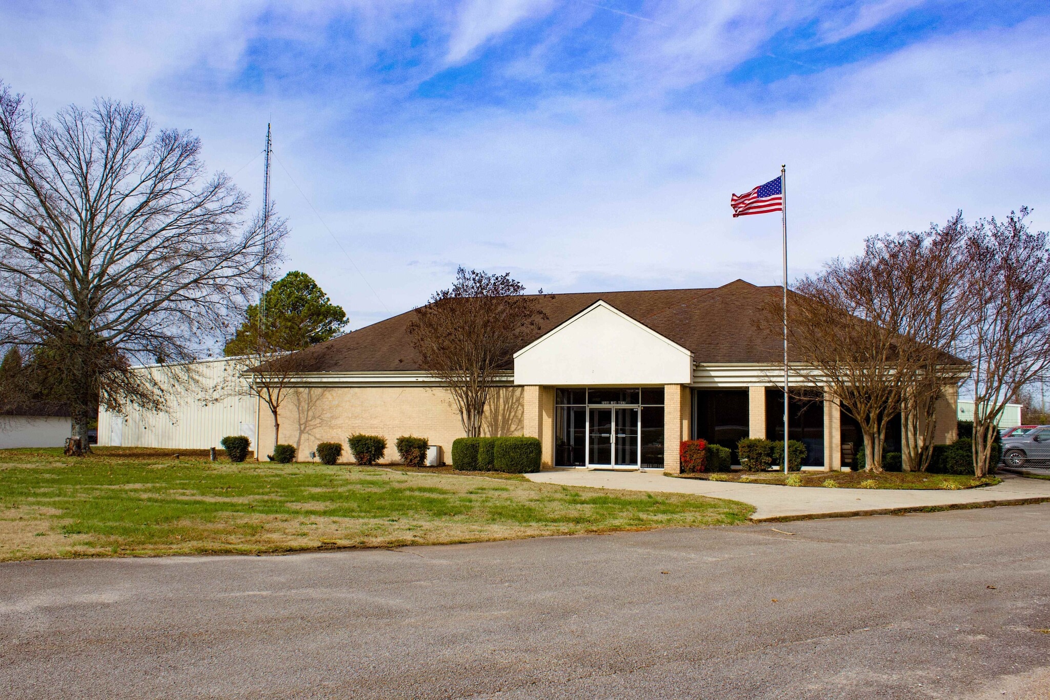 7220 Governors West NW, Huntsville, AL à vendre Photo du bâtiment- Image 1 de 20