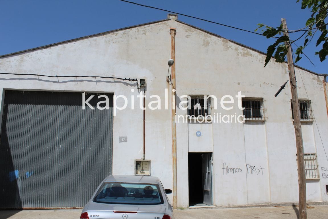 Industrial in Ontinyent, Valencia for sale Building Photo- Image 1 of 5