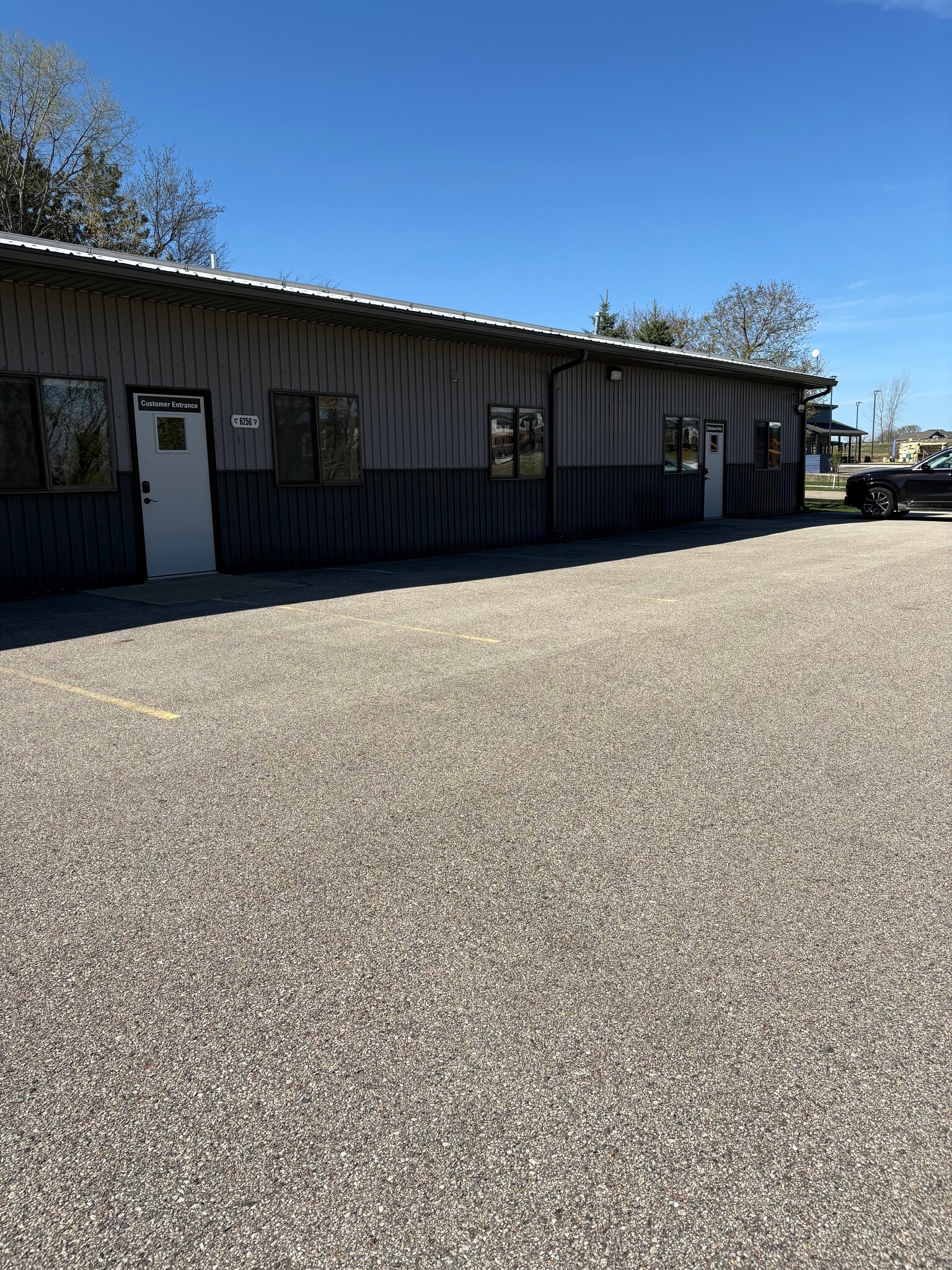 6256 34th Ave NW, Rochester, MN for lease Interior Photo- Image 1 of 15