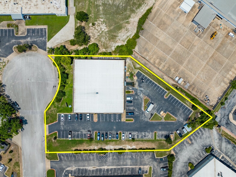 1606 headway Cir, Austin, TX for lease - Building Photo - Image 2 of 86