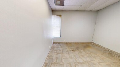 11-47 E Northwest Hwy, Palatine, IL for lease Building Photo- Image 1 of 13