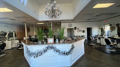 1260-1272 Alverser Plz, Midlothian, VA à louer Photo intérieure- Image 2 de 13