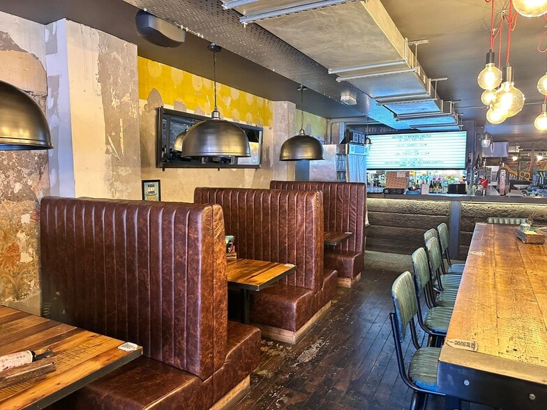 36-38 Botchergate, Carlisle for lease - Building Photo - Image 3 of 9