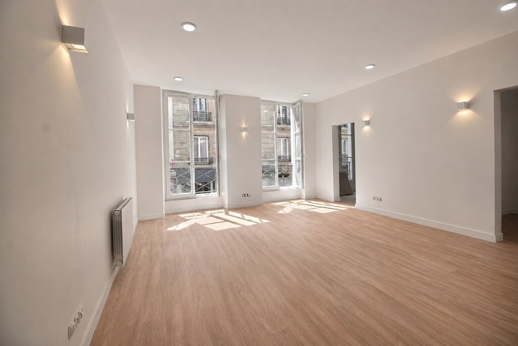 125 Rue D'Aboukir, Paris for lease Interior Photo- Image 1 of 4