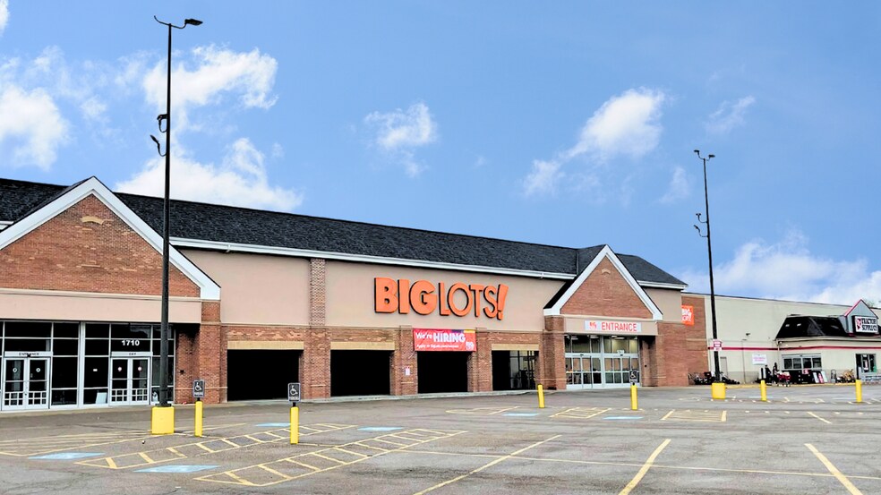 1700-1732 E Main St, Lancaster, OH à louer - Photo du bâtiment - Image 2 de 4