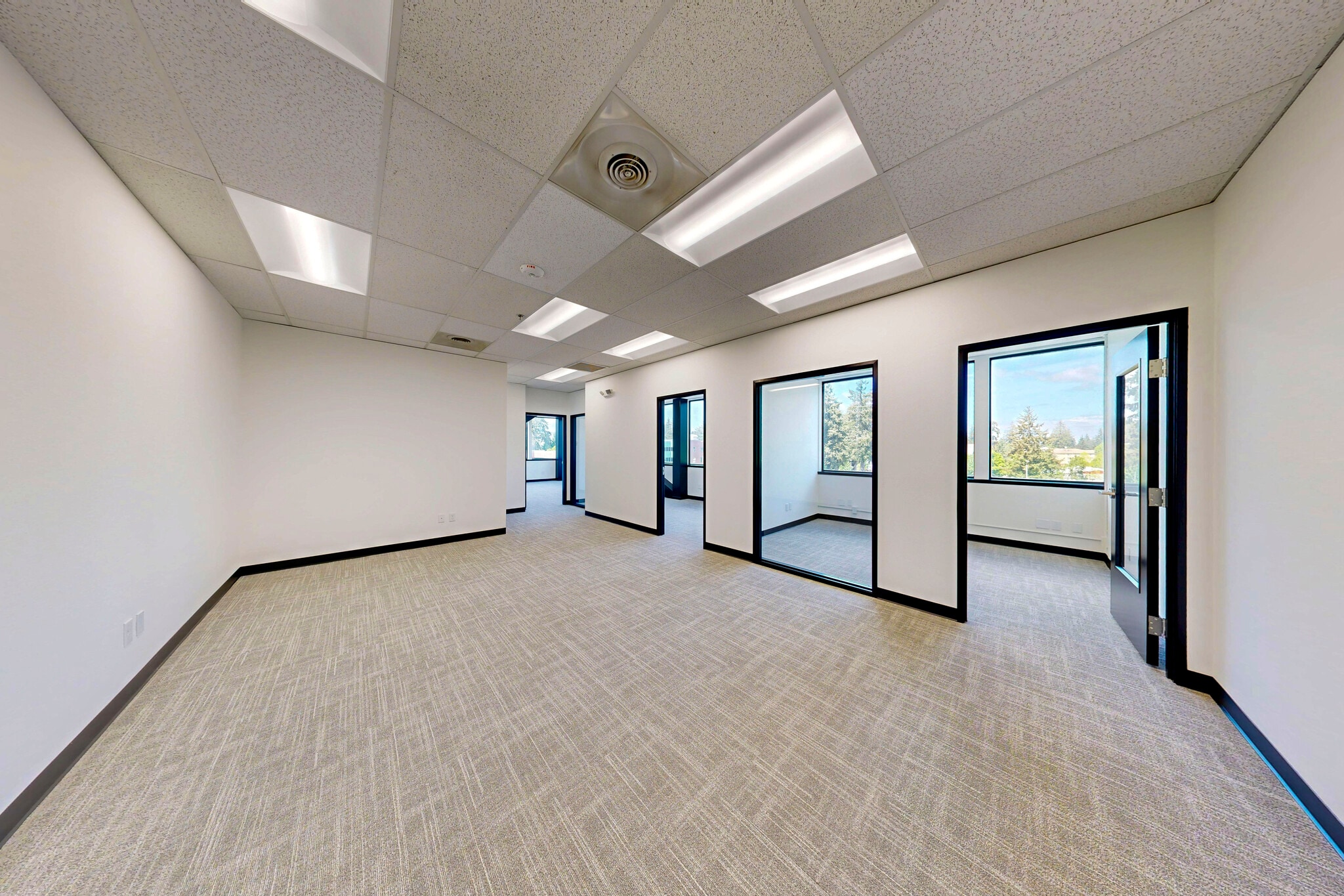 676 Woodland Square Loop SE, Lacey, WA for lease Interior Photo- Image 1 of 9