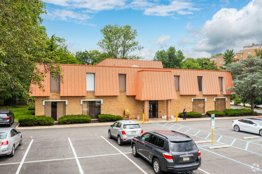 7848 Old York Rd, Elkins Park, PA for lease - Building Photo - Image 2 of 5