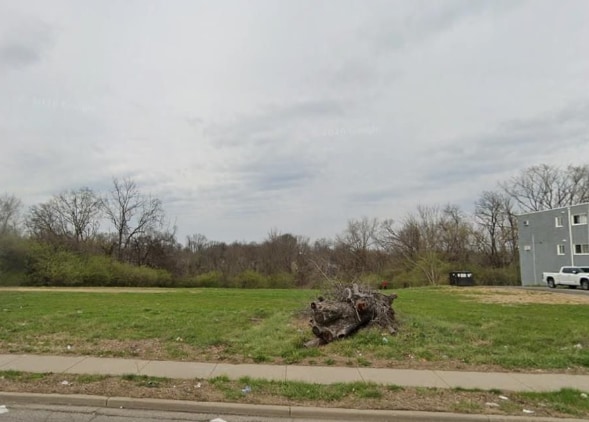 2570 Harrison Ave, Cincinnati, OH for sale - Building Photo - Image 2 of 3