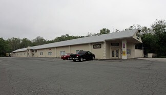 Plus de détails pour 17 Memorial Dr, Paterson, NJ - Local d'activités à louer