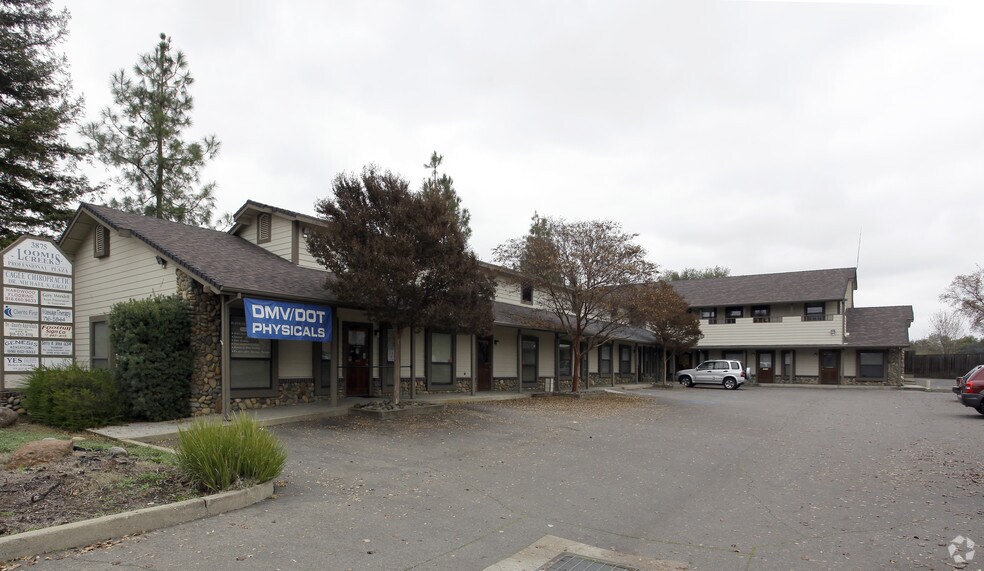 3875 Taylor Rd, Loomis, CA à louer - Photo du bâtiment - Image 2 de 2