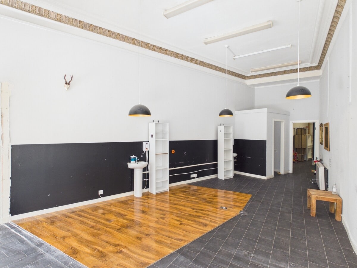 38 Newmarket St, Ayr, SAY KA7 1LP - Unit 615 - - Interior Photo - Image 2 of 2