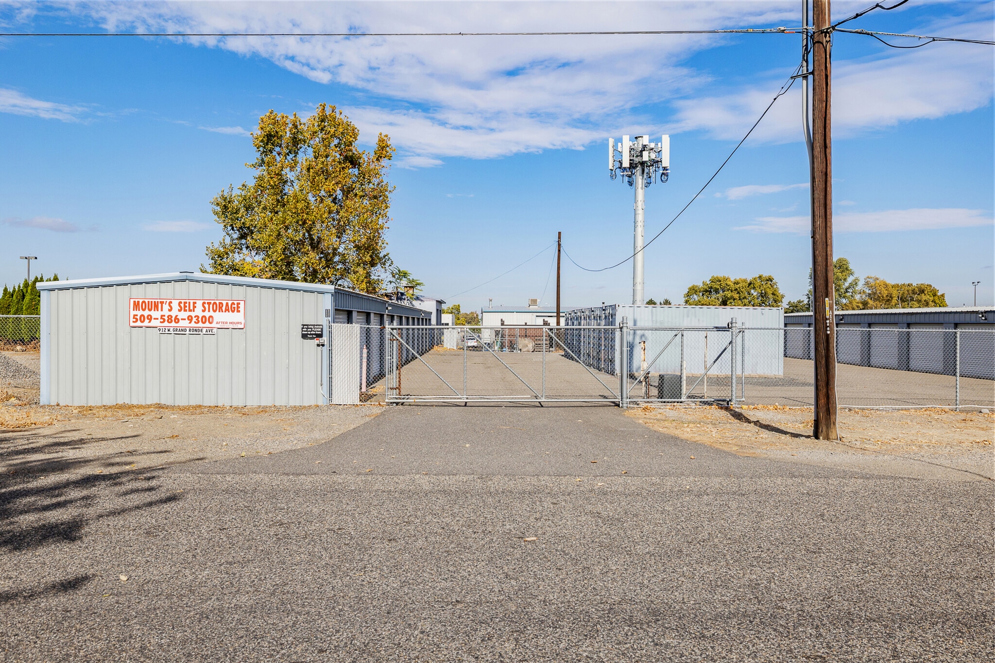 912 Grand Ronde Ave, Kennewick, WA for sale Primary Photo- Image 1 of 31
