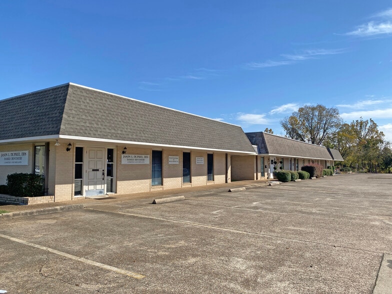 1945 E 70th St, Shreveport, LA à louer - Photo du bâtiment - Image 2 de 4