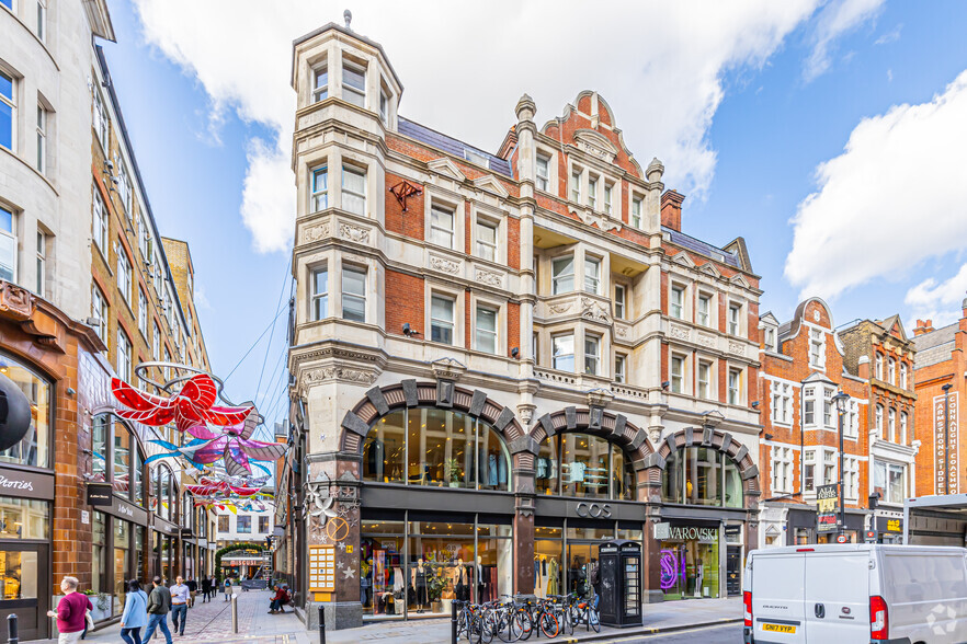 125 Long Acre, London for lease - Primary Photo - Image 1 of 4