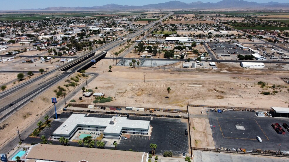 500 W Donlon St, Blythe, CA à vendre - Photo du bâtiment - Image 2 de 9