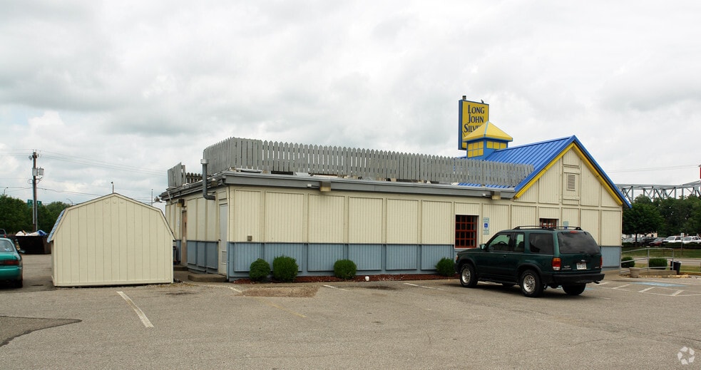 416 Silver Bridge Plz, Gallipolis, OH à louer - Photo du bâtiment - Image 2 de 2