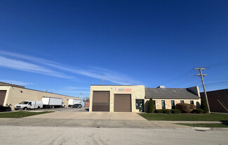 Plus de détails pour 131 Garlisch Dr, Elk Grove Village, IL - Industriel/Logistique à louer