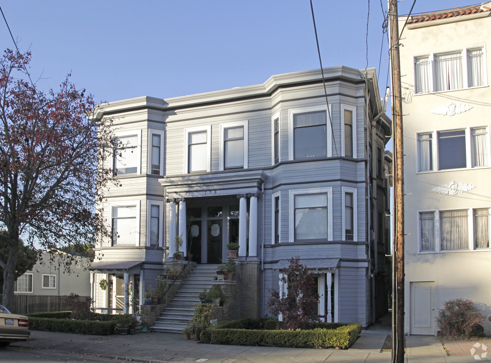 739 Santa Clara Ave, Alameda, CA for sale Primary Photo- Image 1 of 32