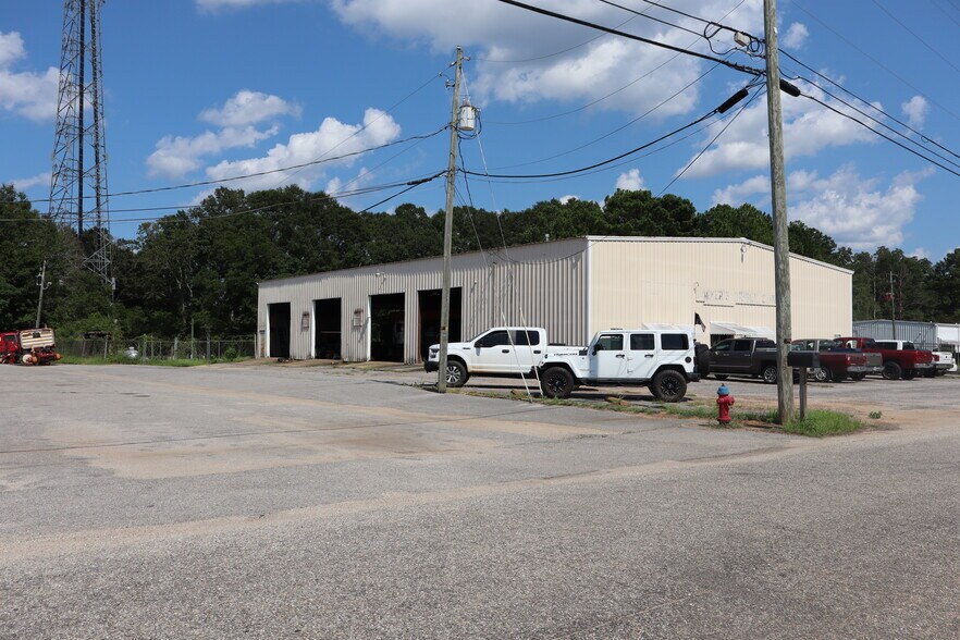 1530 Parker Ln, Enterprise, AL à louer - Photo du bâtiment - Image 2 de 55