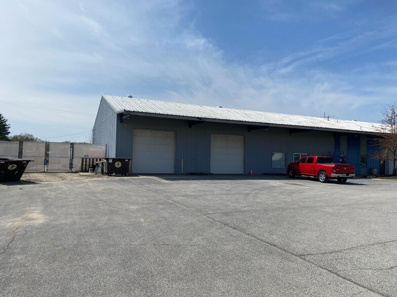 10525 US Hwy 30, Wanatah, IN for lease - Building Photo - Image 1 of 1