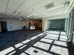 Industrial Dr, Stockton, CA à louer Photo intérieure- Image 2 de 8