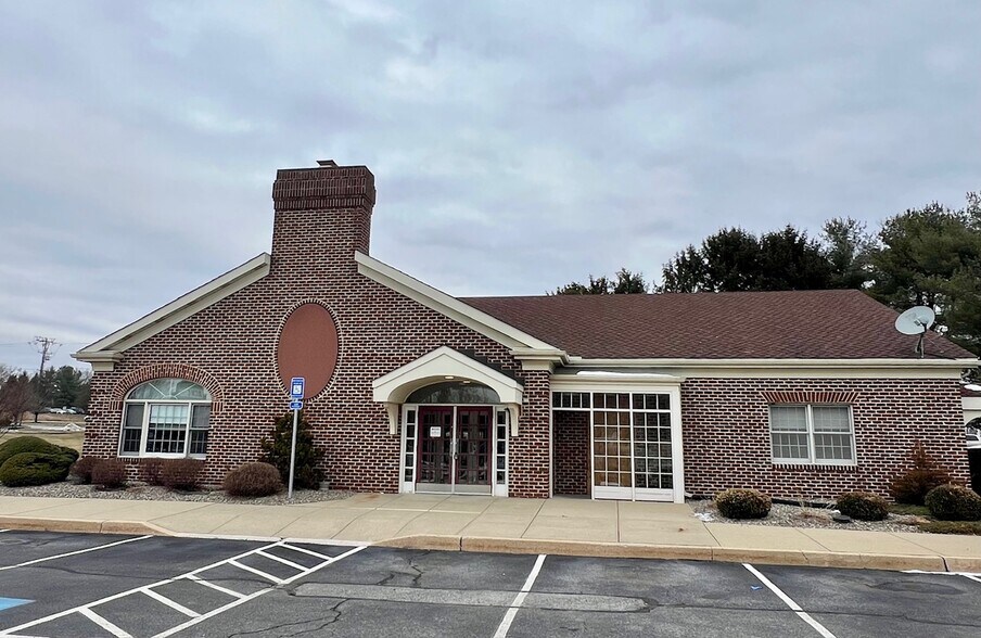 565 Baltimore Pike, Avondale, PA à louer - Photo du bâtiment - Image 1 de 22