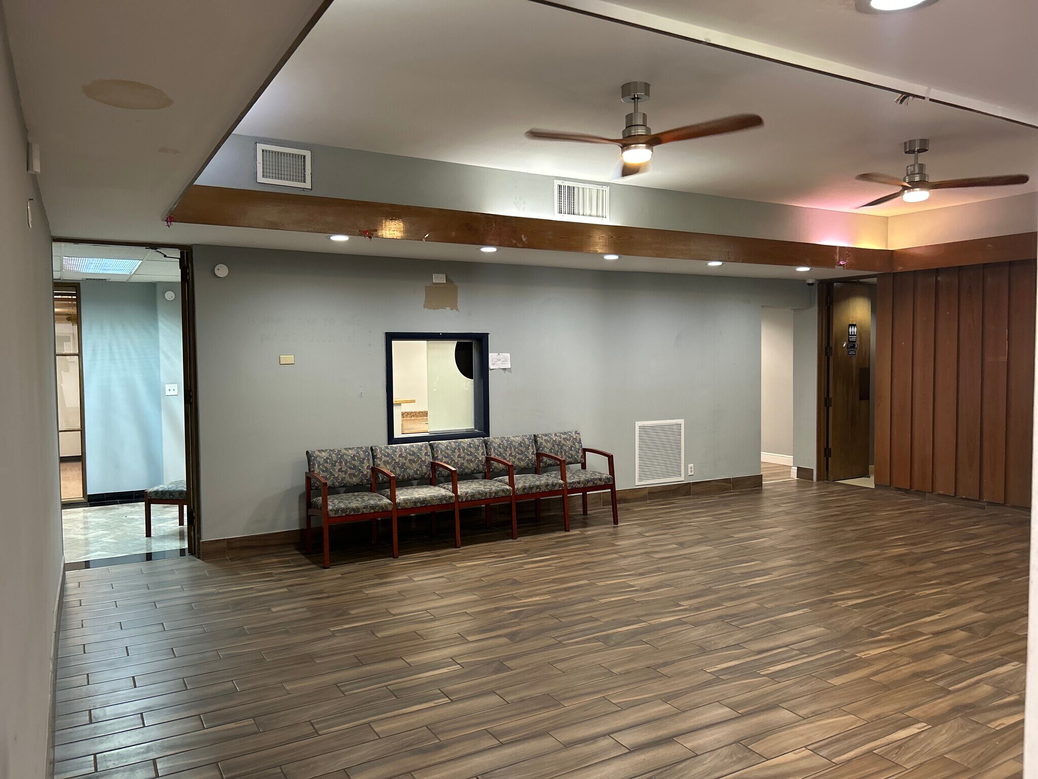 4121 NW 5th St, Plantation, FL for lease Interior Photo- Image 1 of 27