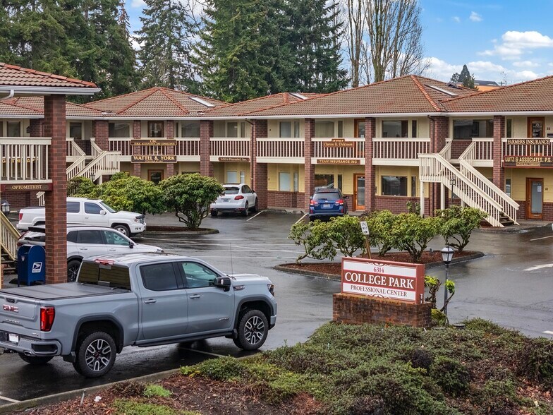 6314 19th St W, Fircrest, WA à louer - Photo du bâtiment - Image 2 de 30